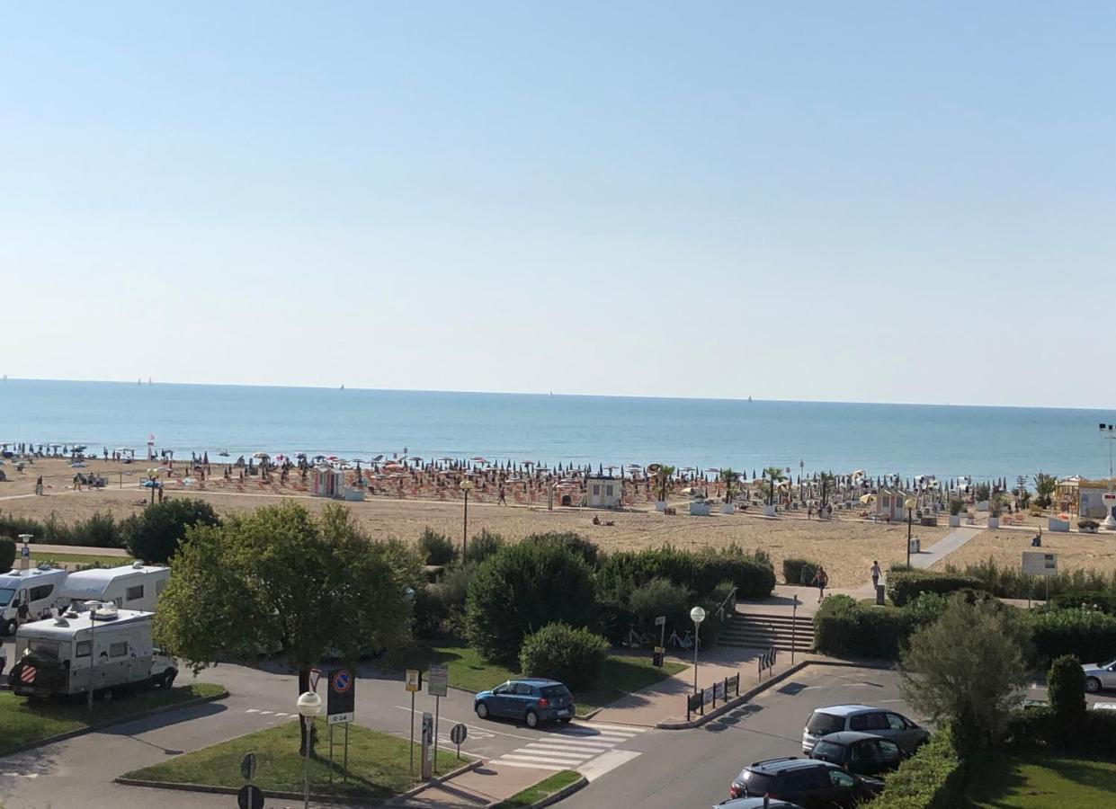 Corso - Appartamenti Bibione Exterior foto